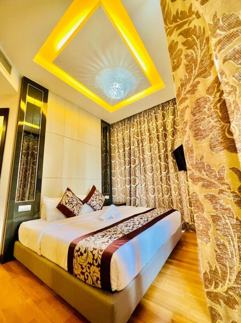 Dorsett Service Kl