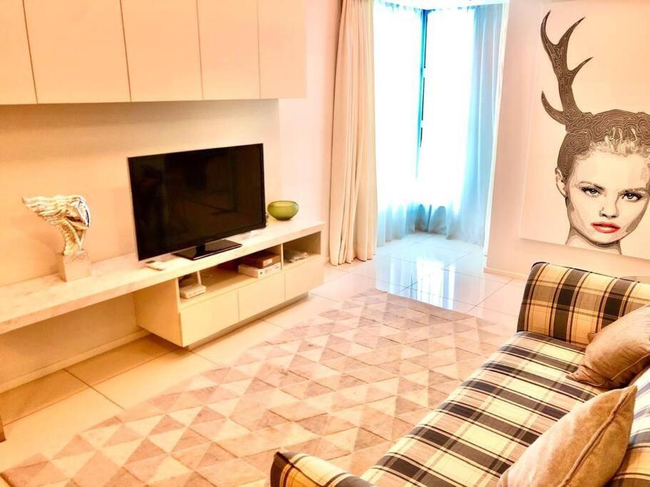 2rooms Near Midvalley 15km To Klcc For Biz Traveler And Family Apartment Kuala Lumpur