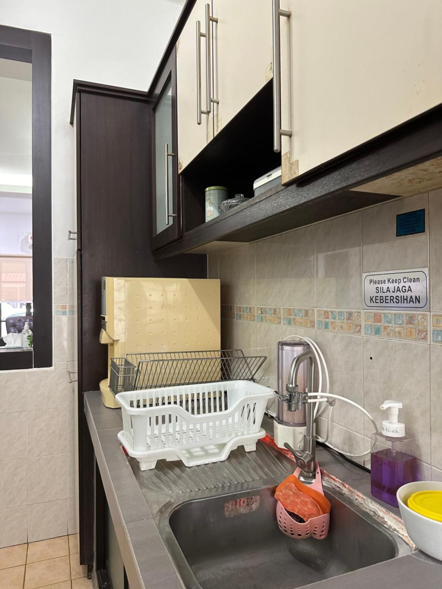 Desa Damai Fully Air Cond And Self Check In #7 Pax Apartment *