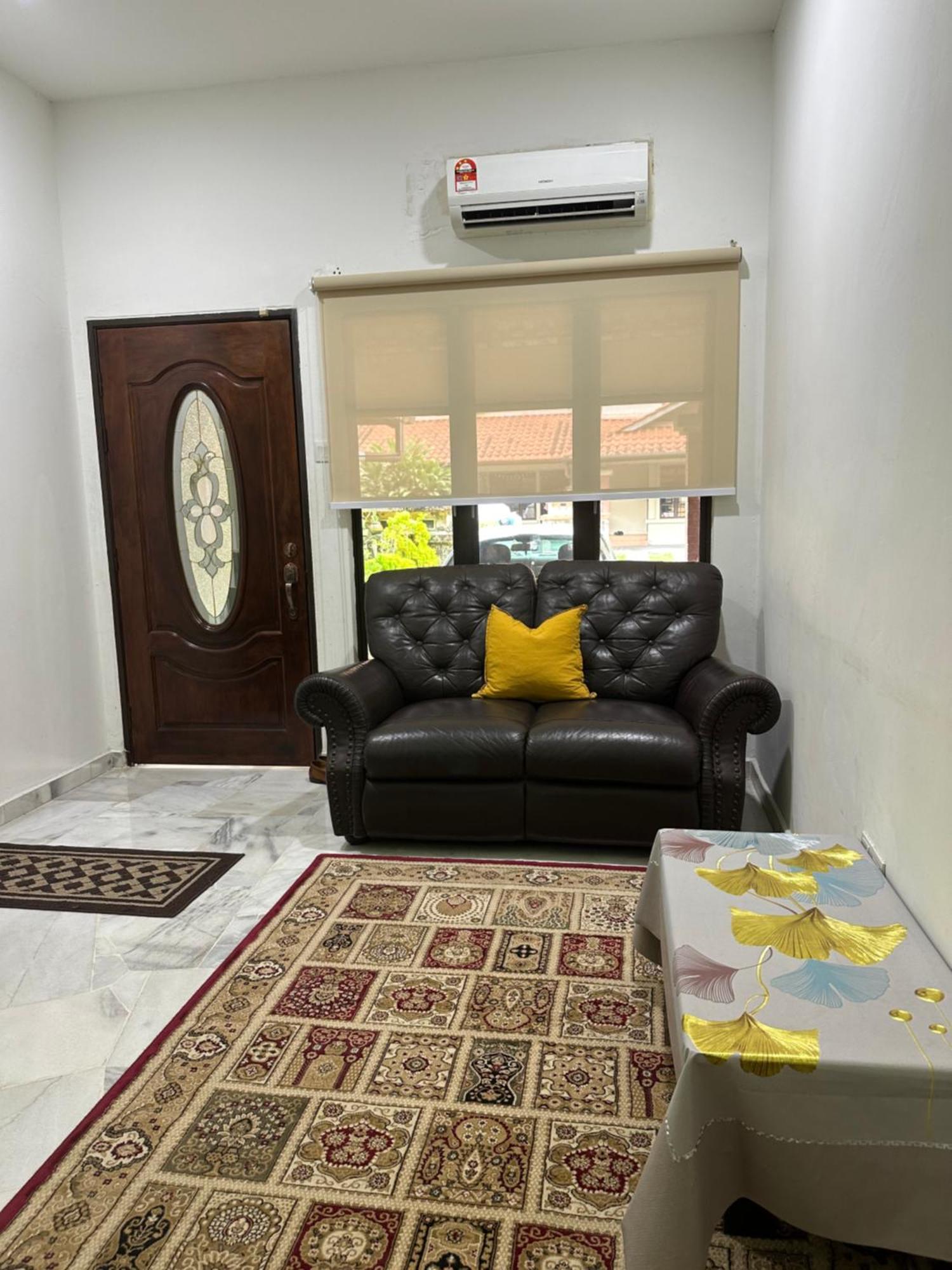 Apartment Desa Damai Fully Air Cond And Self Check In #7 Pax