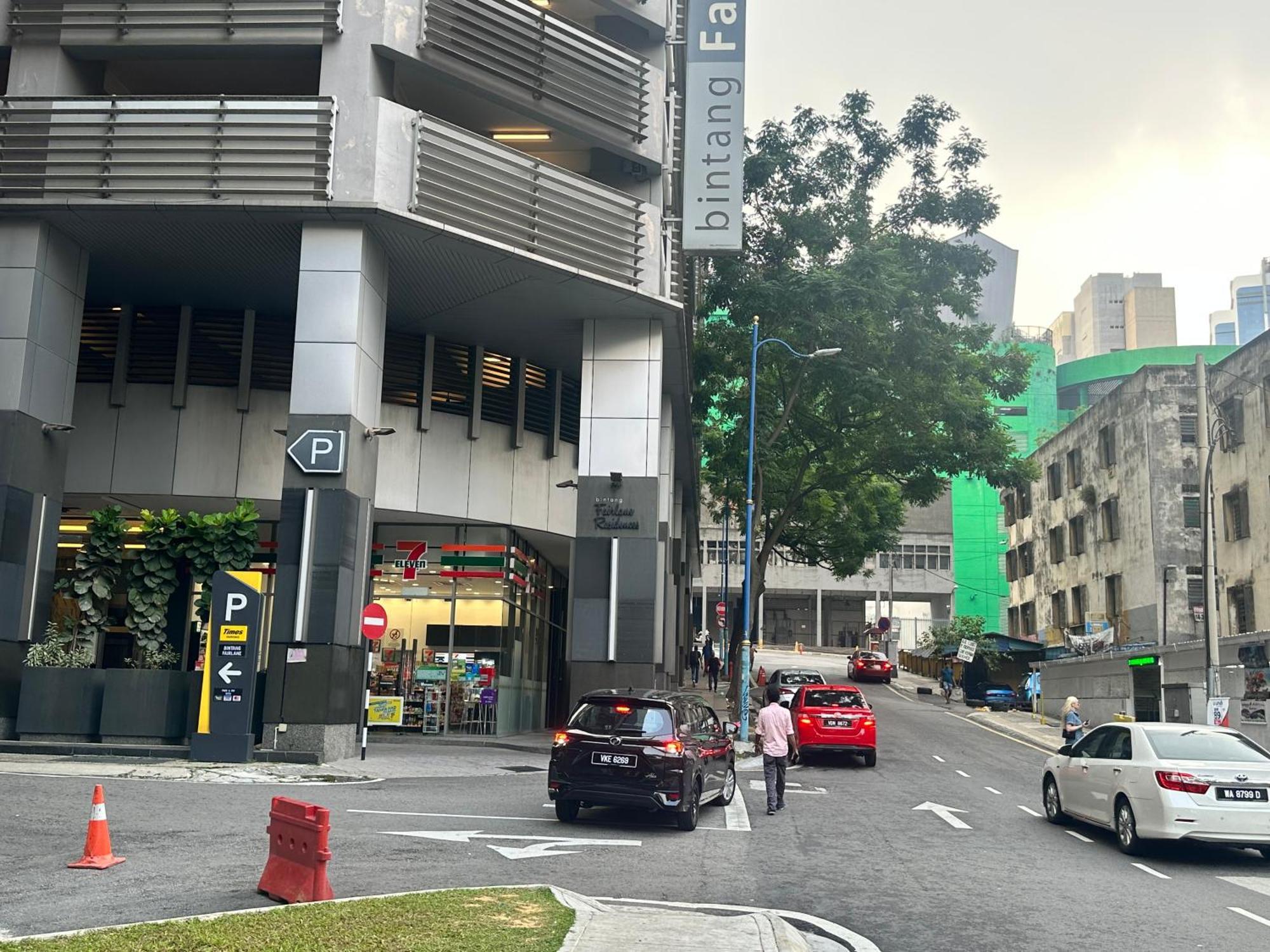 Axon Kl Apartment