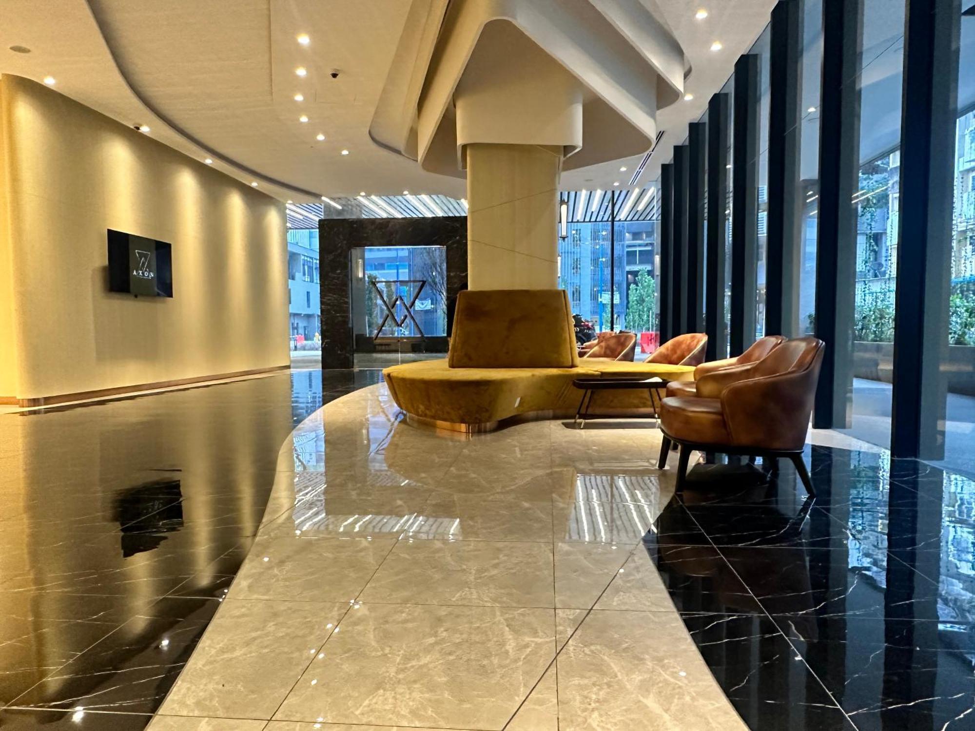 Axon Kl Apartment *