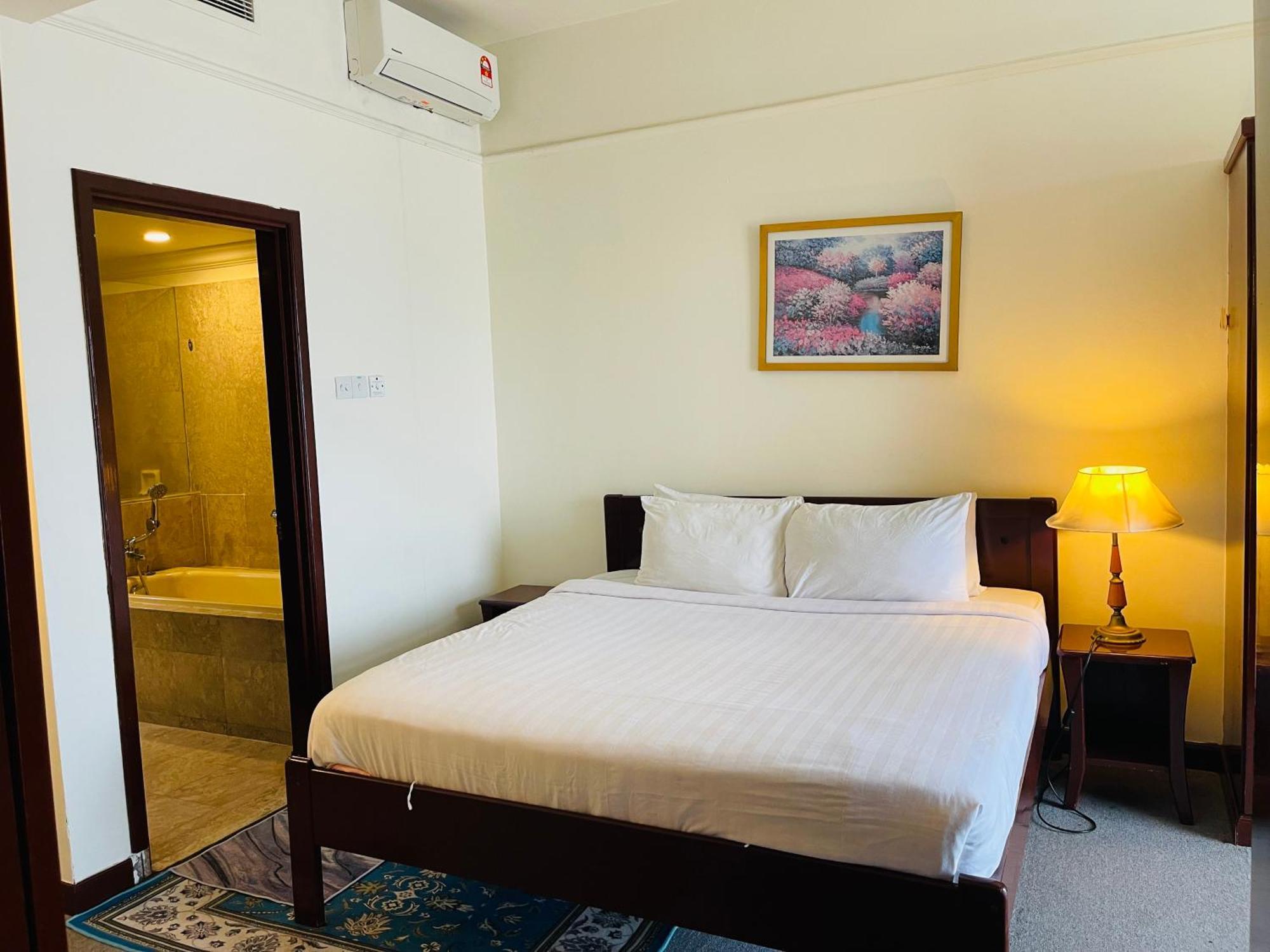 Apartment New Empire At Times Square Kl