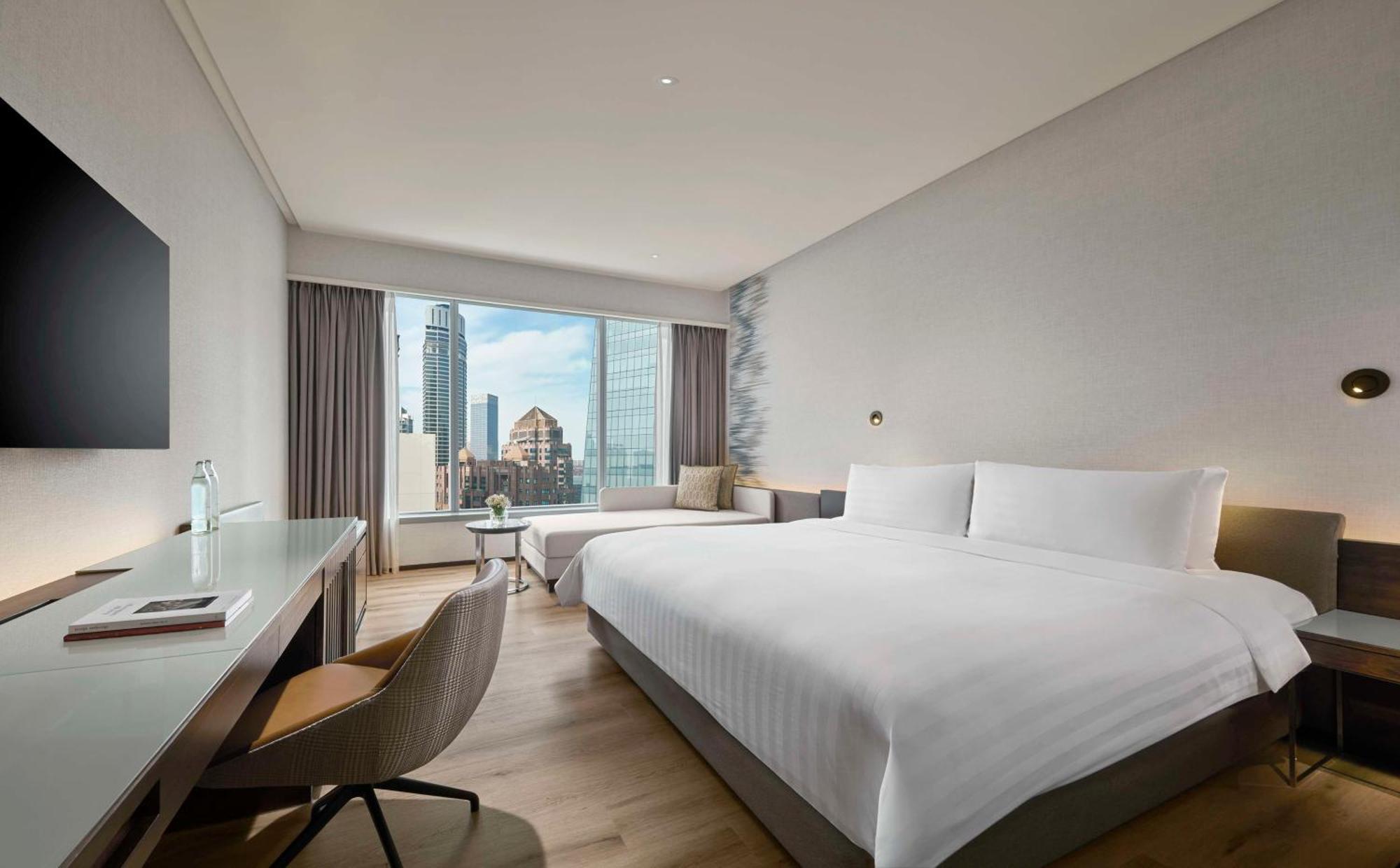 Traders Hotel, 5* Kuala Lumpur