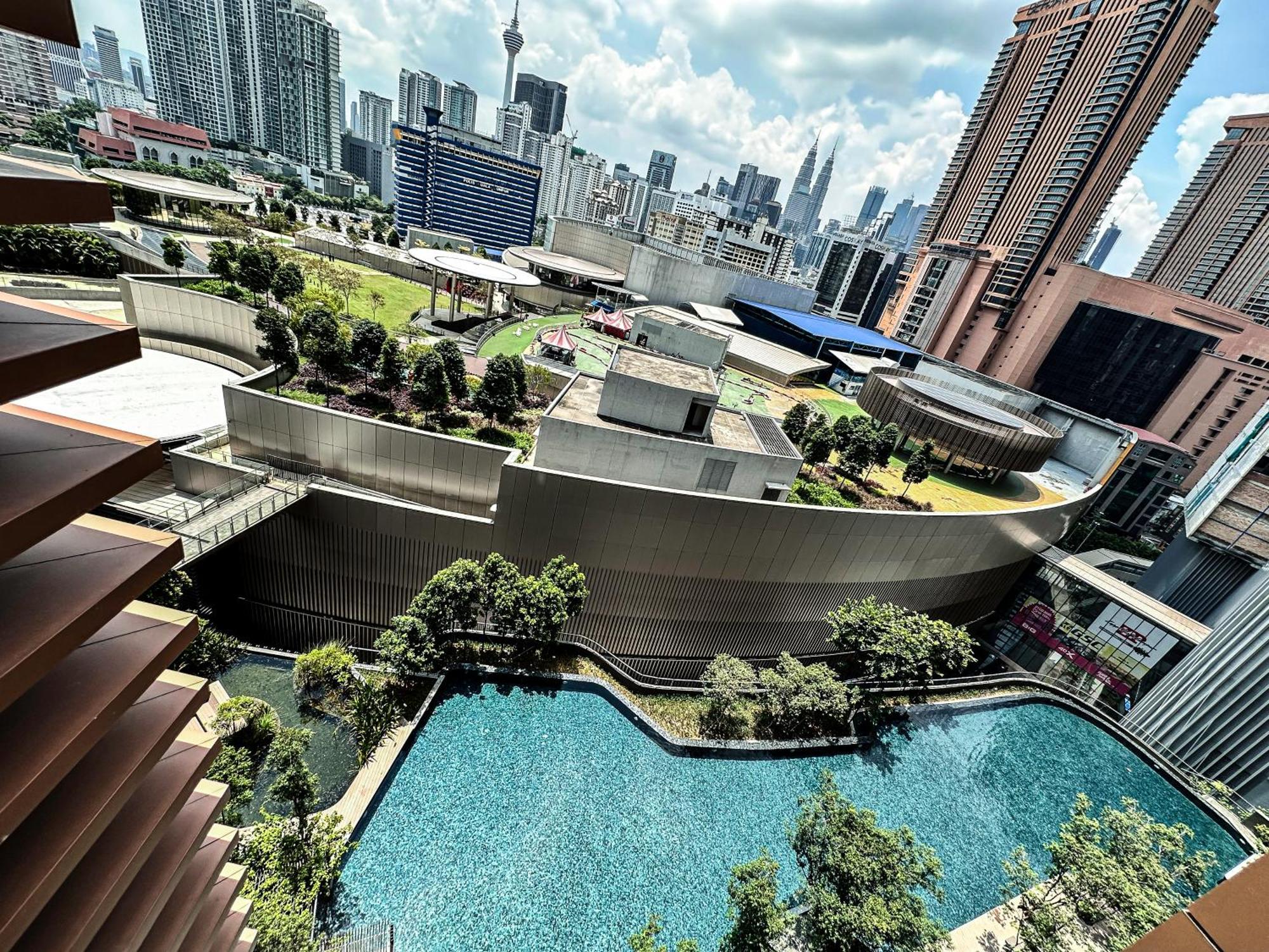 Lucentia Residences By Moonlight Stay! Apartamento *