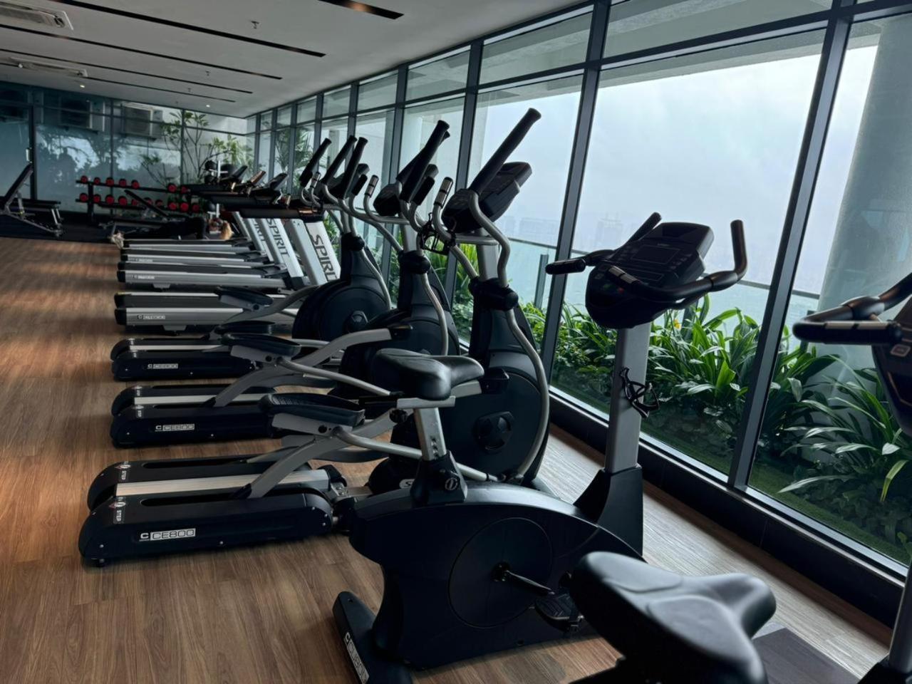 The Colony Infinitum By White House Klcc Apartment