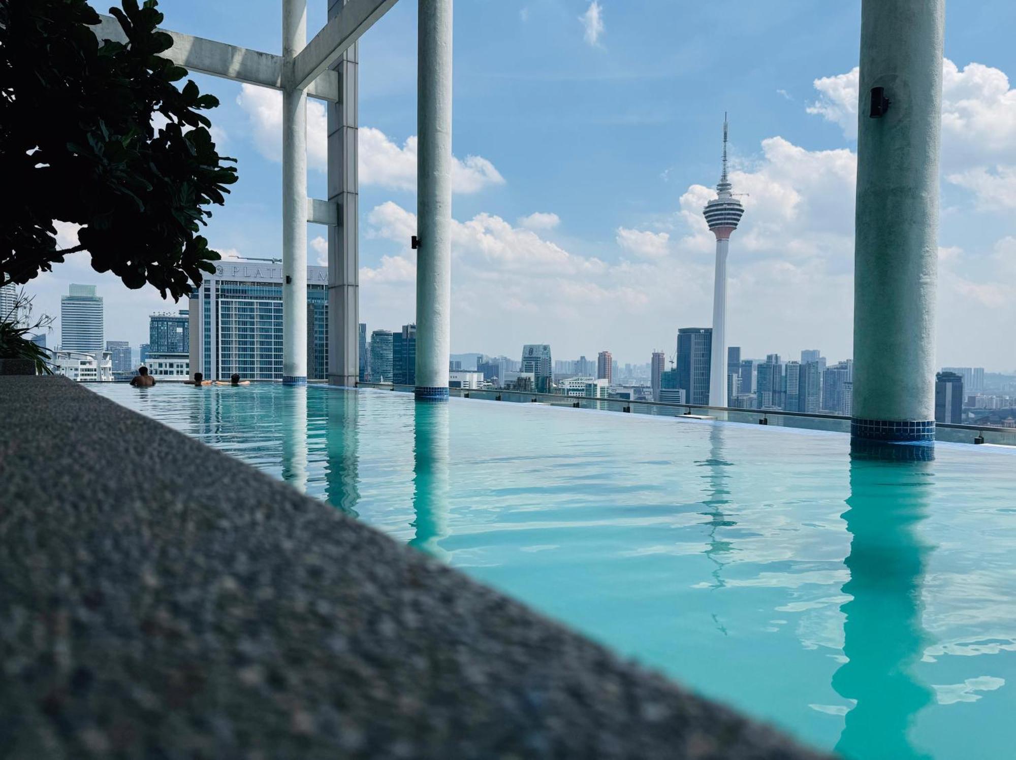 The Colony Infinitum By White House Klcc Apartment