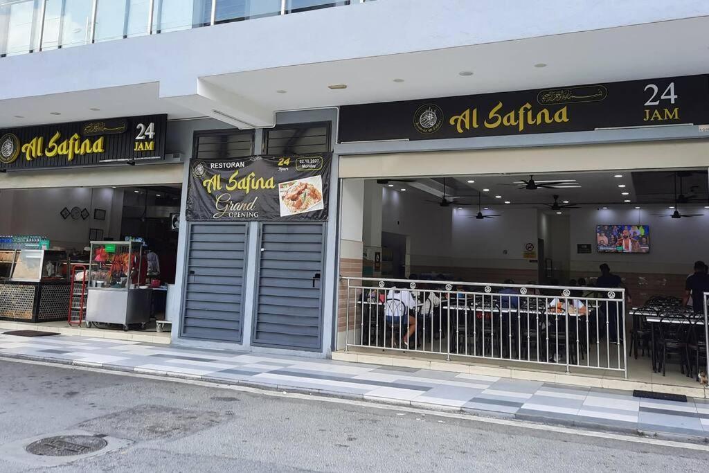 Neu By Cozy Unit L30ra 2-3pax Near Klcc & Jelatek Lrt Apartment Kuala Lumpur