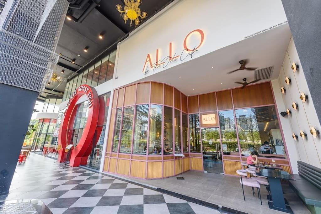 Arte Mont Kiara Kl Tower View Elegant Netflix 6pax
