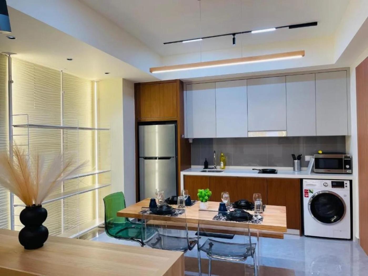 Agile Sky Pavilion Kl By Moonlight Apartment Kuala Lumpur