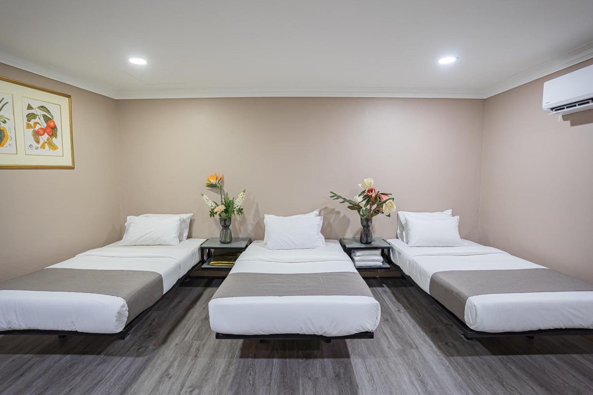 Hotel 28 Rapid 2*
