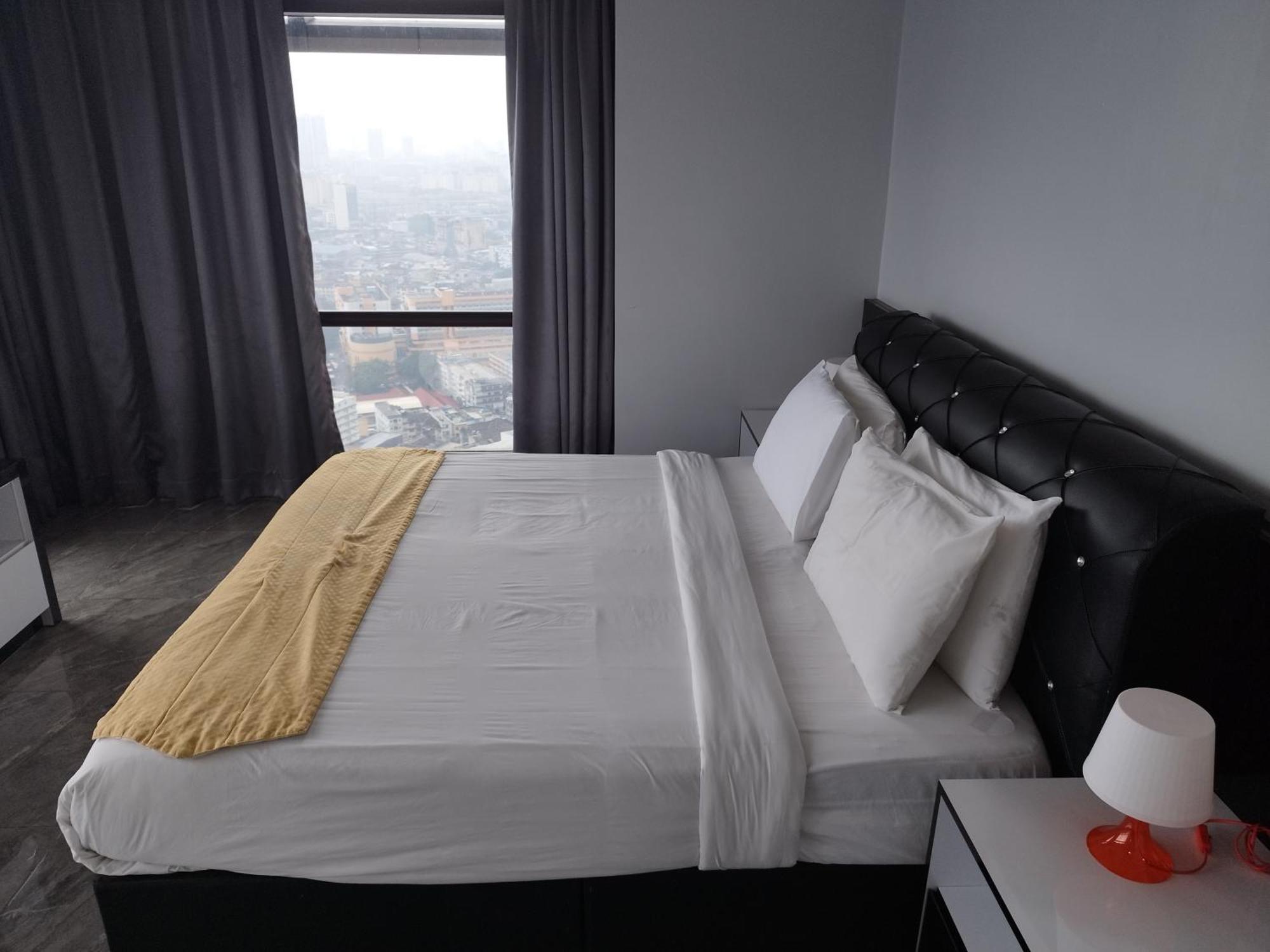 Apartment Eastern Times Square Kl *
