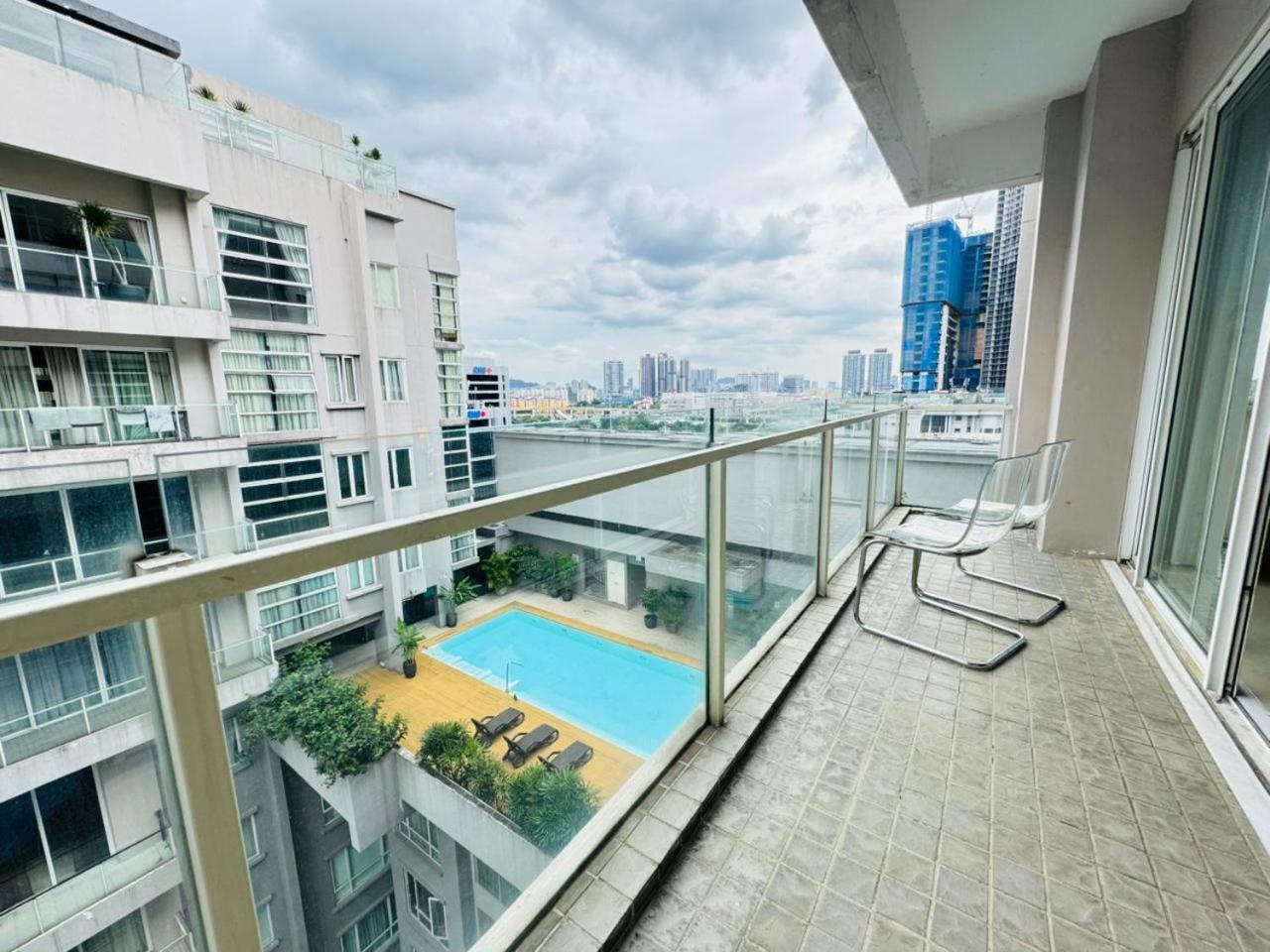 Menara Bintang Goldhill Apartment *