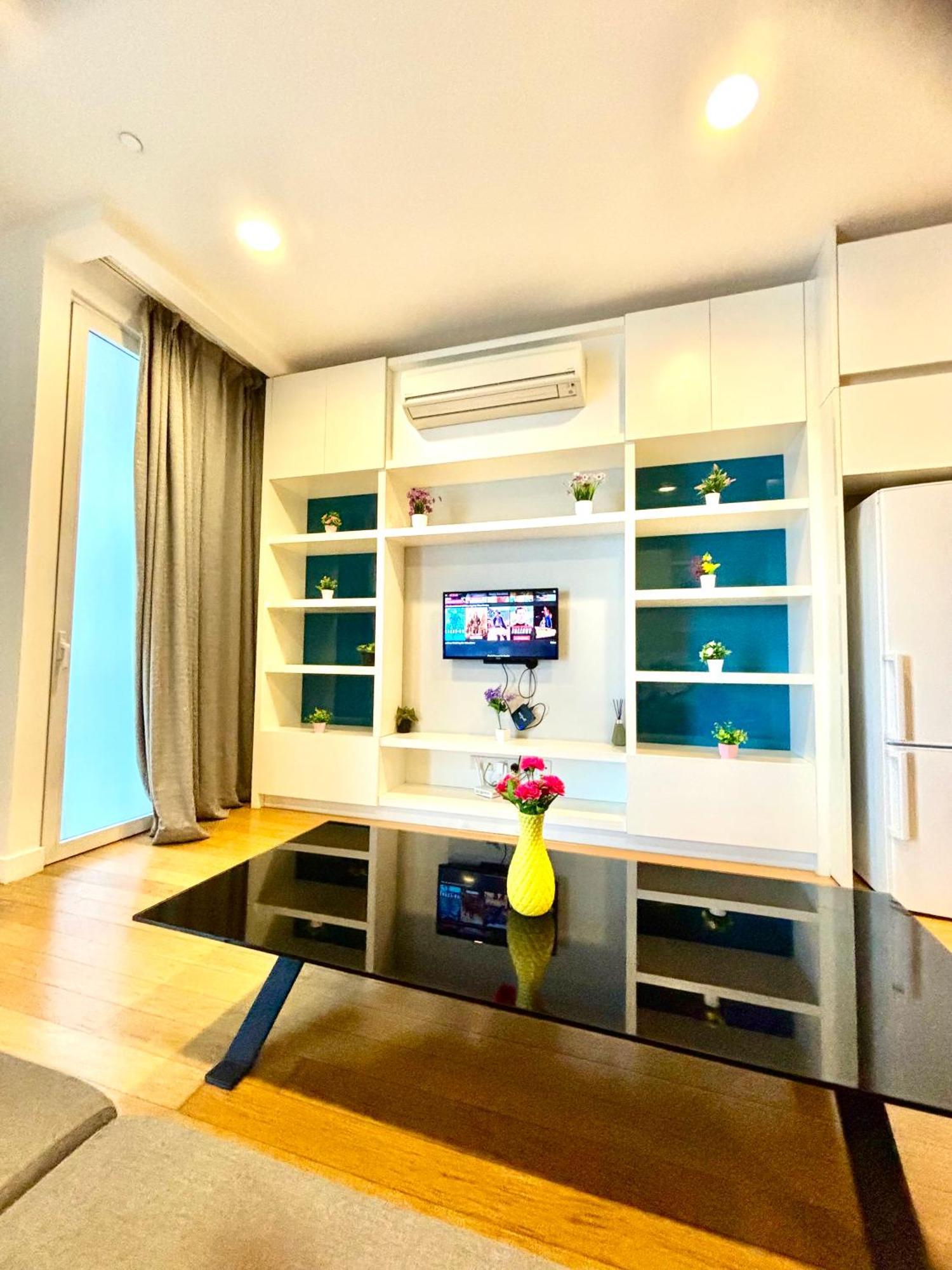 Apartment Luxury Klcc Platinum By Classy