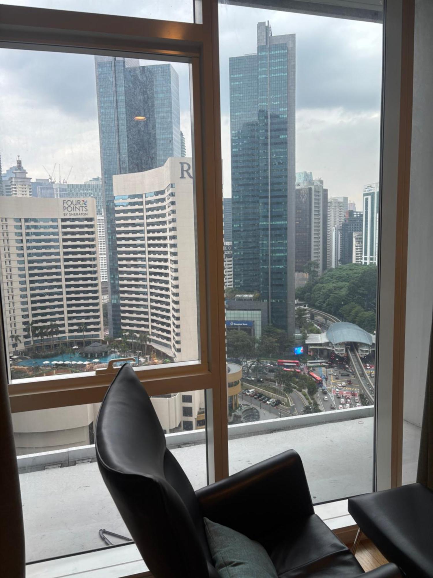 Apartment Luxury Klcc Platinum By Classy