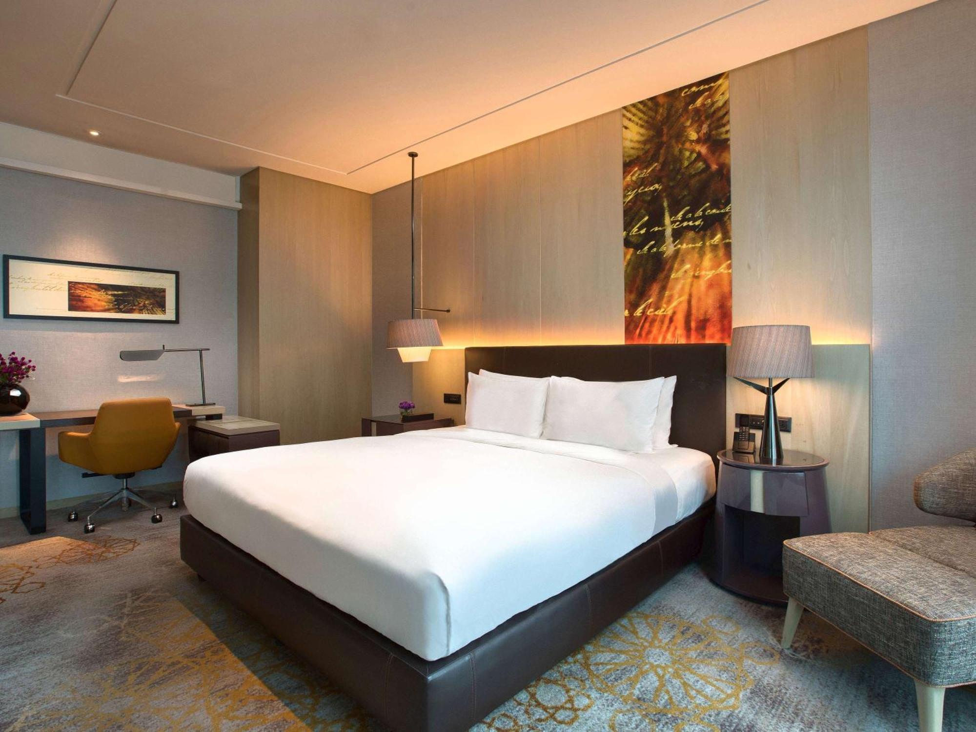 Khách sạn Sofitel Damansara