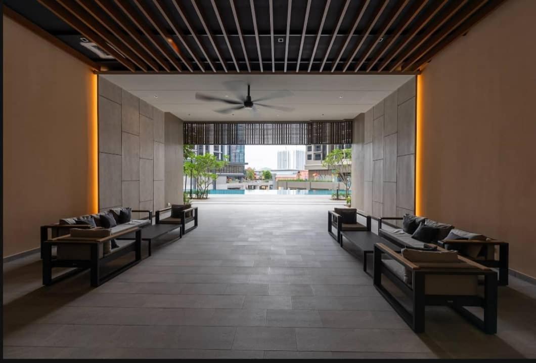 Căn hộ Sunway Velocity Ii Tower C&d By The Conts
