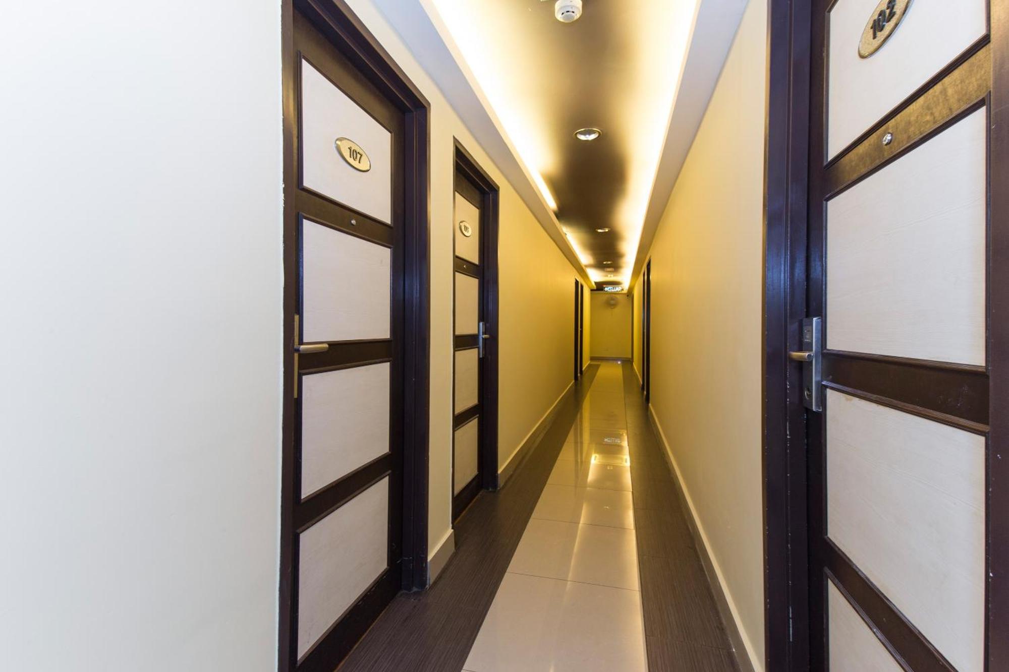 Oyo 431 De Grand Orchard Hotel 2*