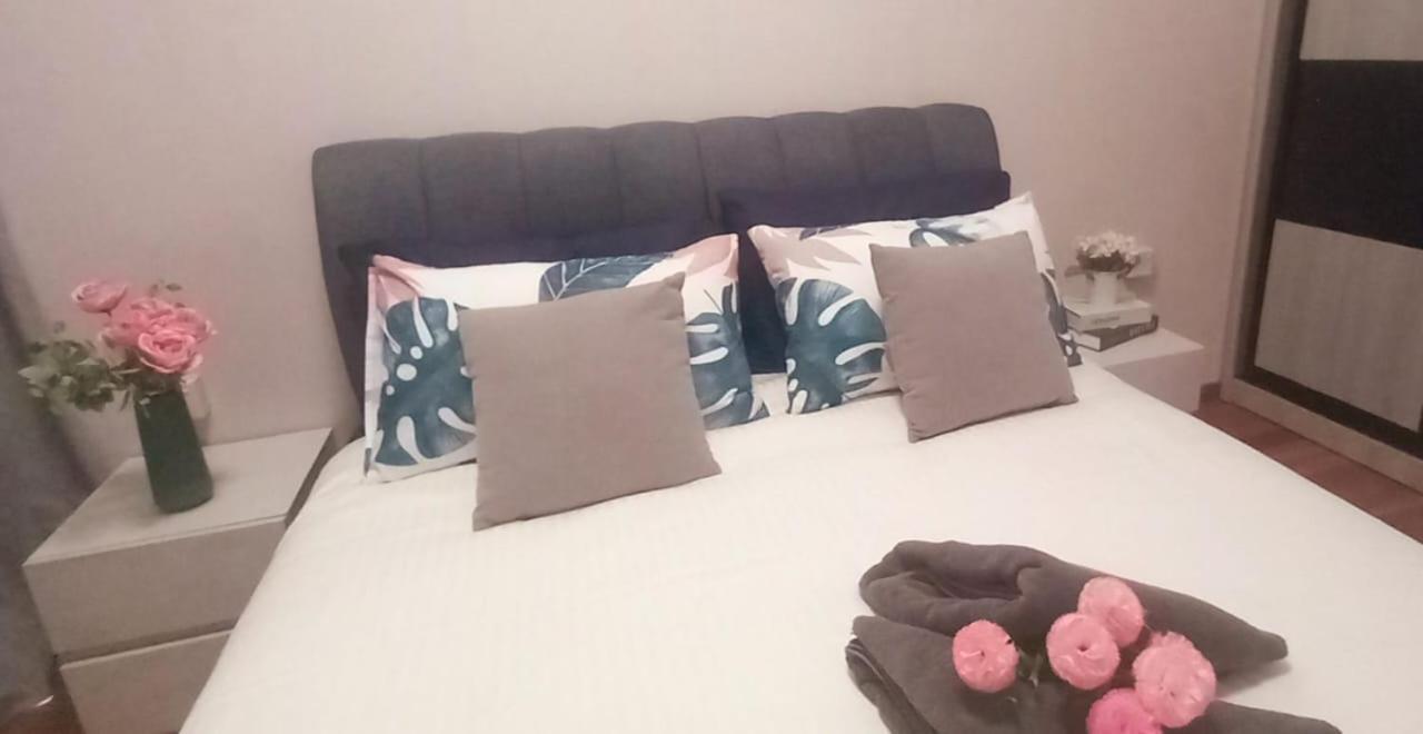 2br 4pax Reizz Residences Jalan Ampang With Balcony And Views *