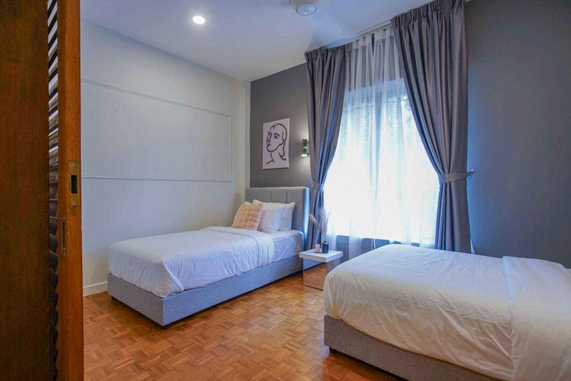 Homestay Embassy By Cobnb At Ampang Hilir *