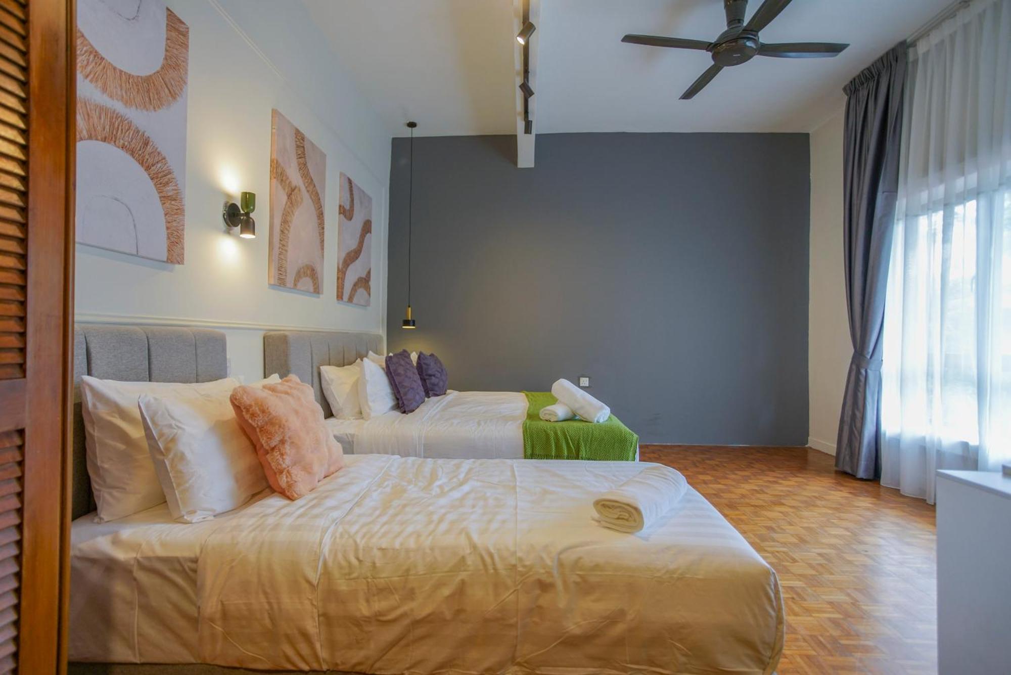 Homestay Embassy By Cobnb At Ampang Hilir *