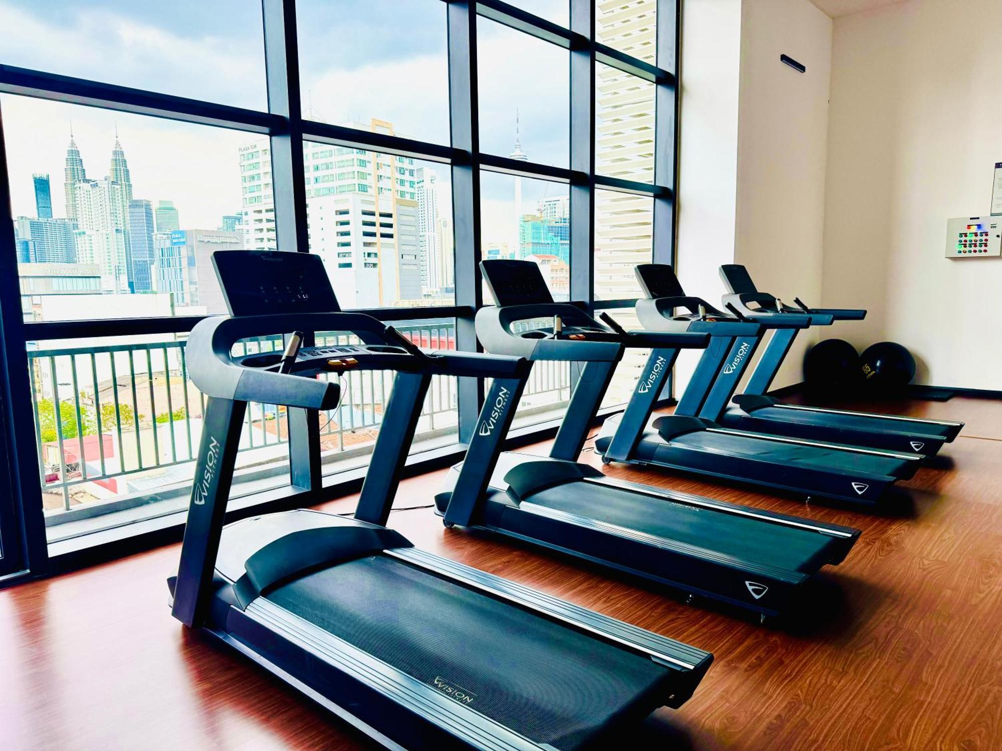 Chamber Serviced Klcc Apartment *