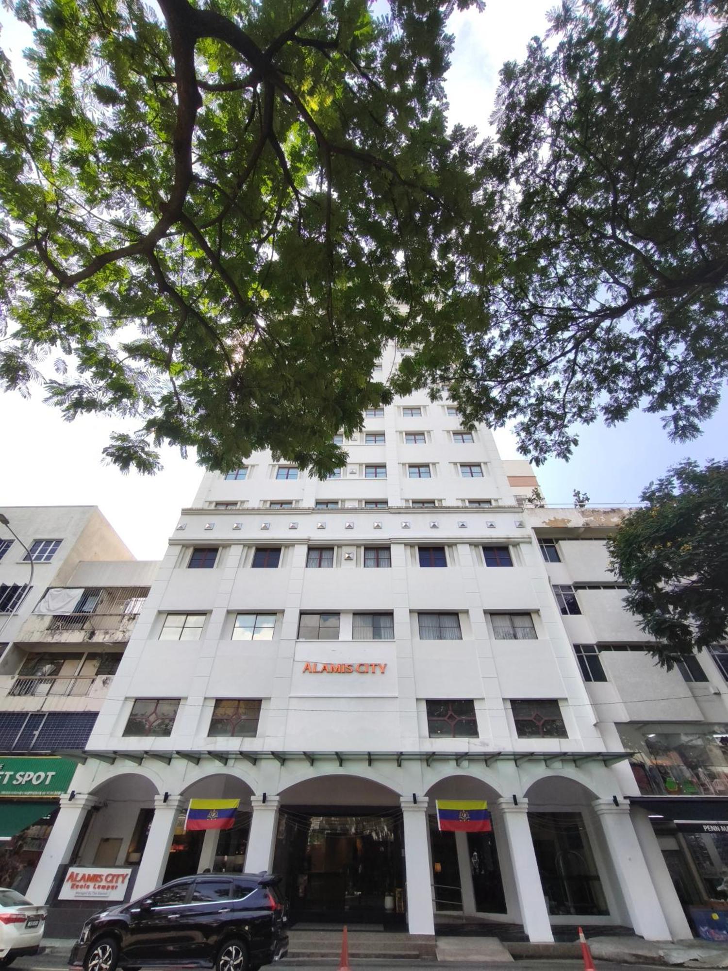 Koptown Edc Hotel 3*