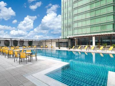 St Giles Boulevard Hotel 4*