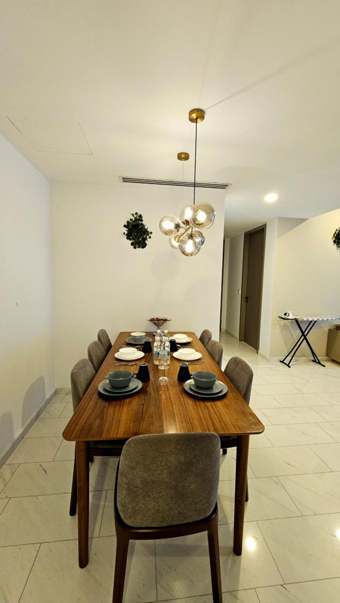 Apartment Crystal Service At Eaton Klcc