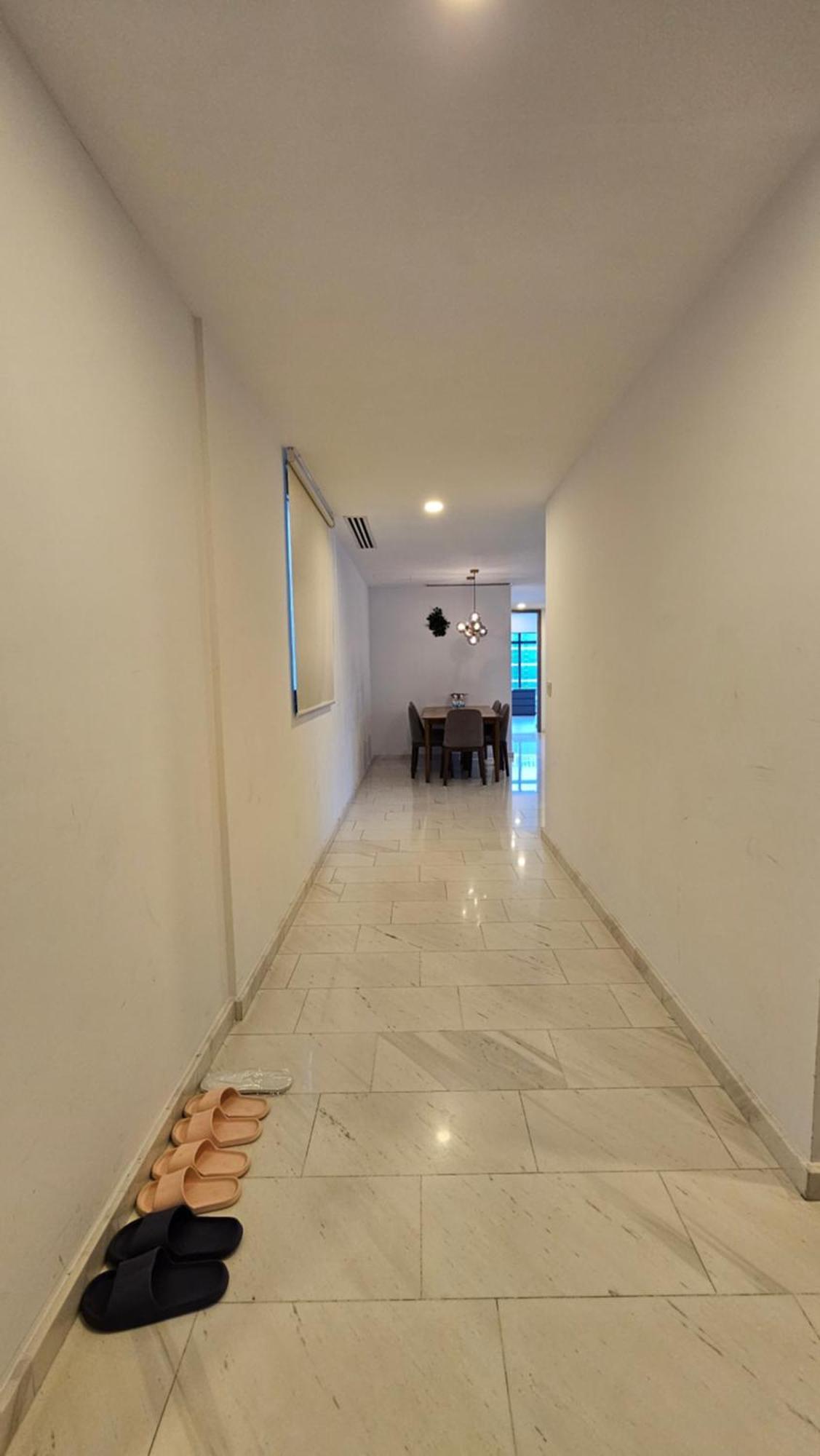Apartment Crystal Service At Eaton Klcc *