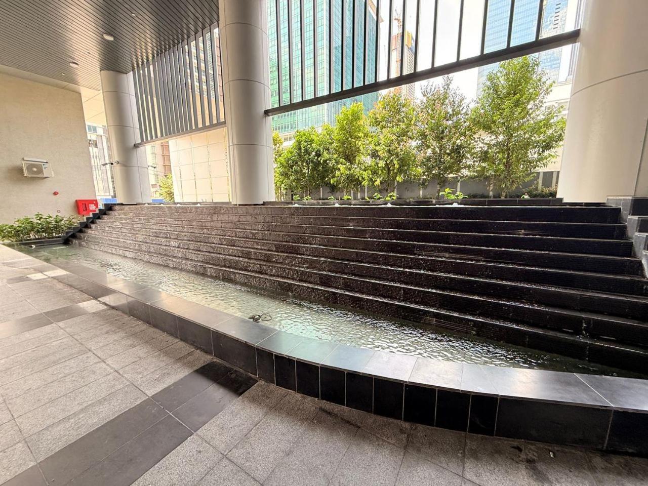 Agile Klcc By Ar * Kuala Lumpur