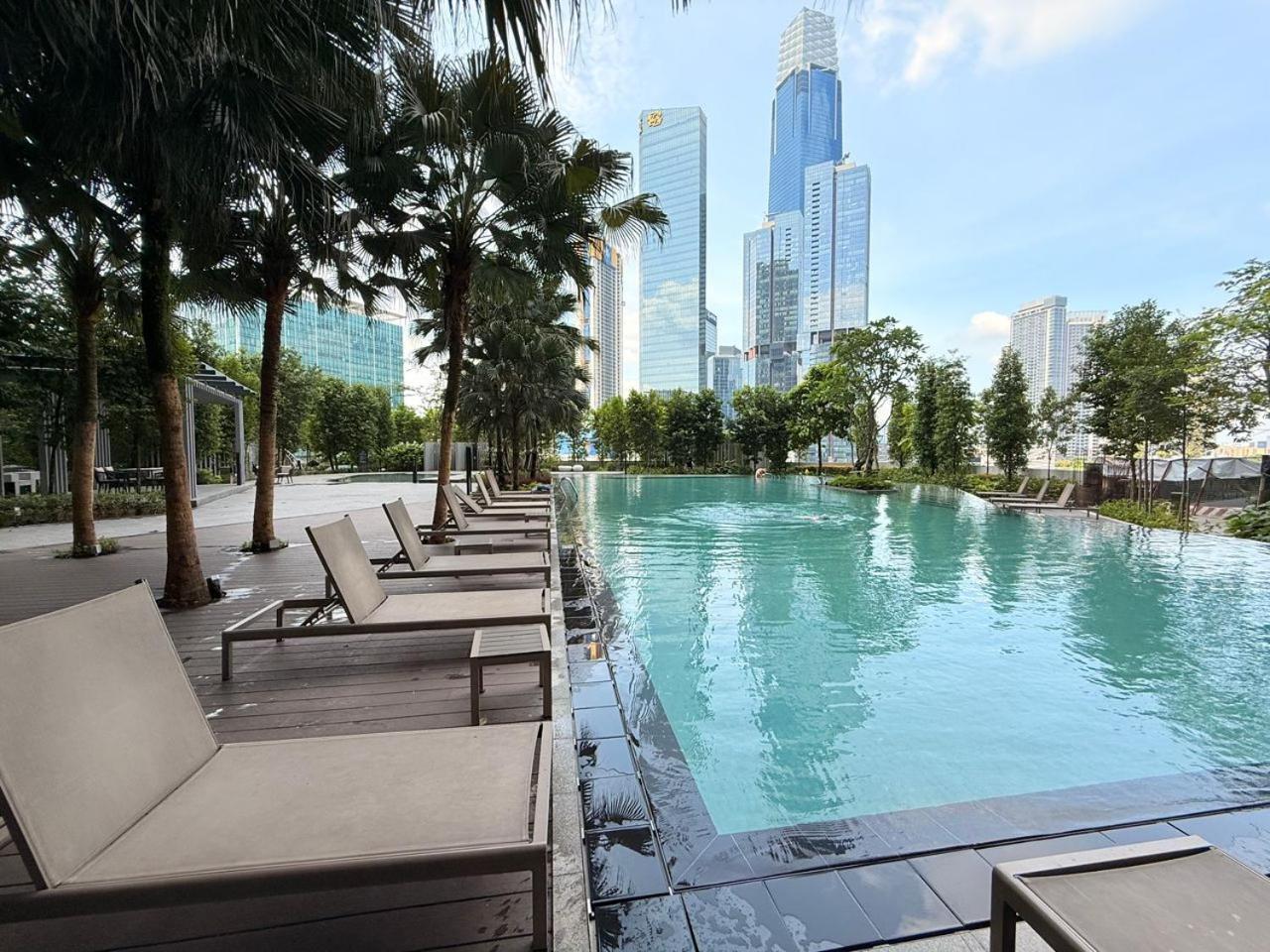 Agile Klcc By Ar * Kuala Lumpur
