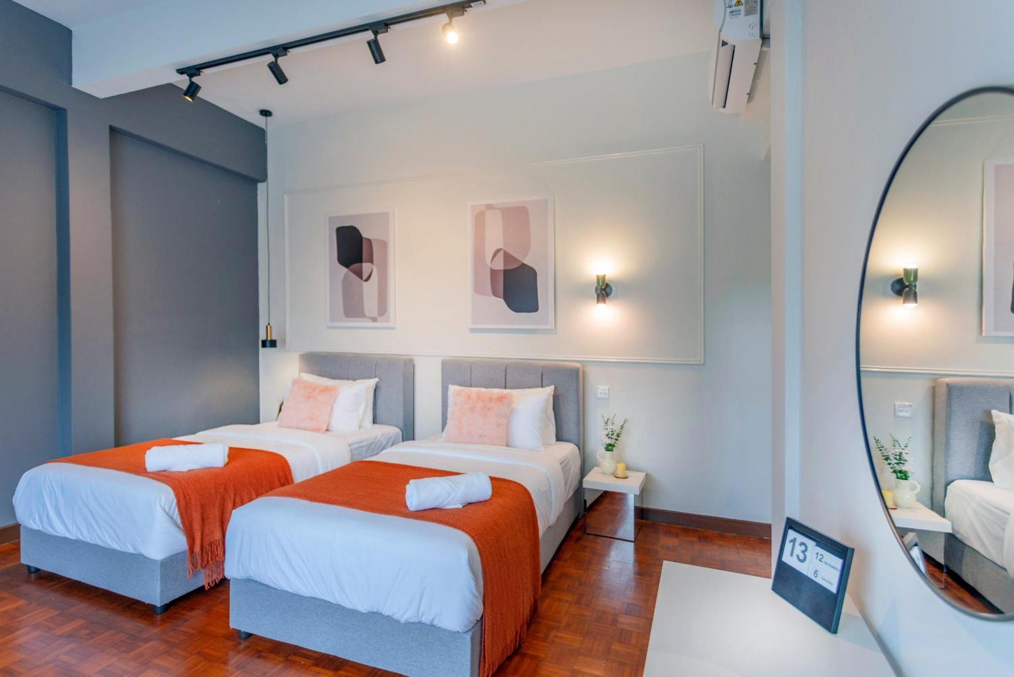 Embassy By Cobnb At Ampang Hilir Homestay