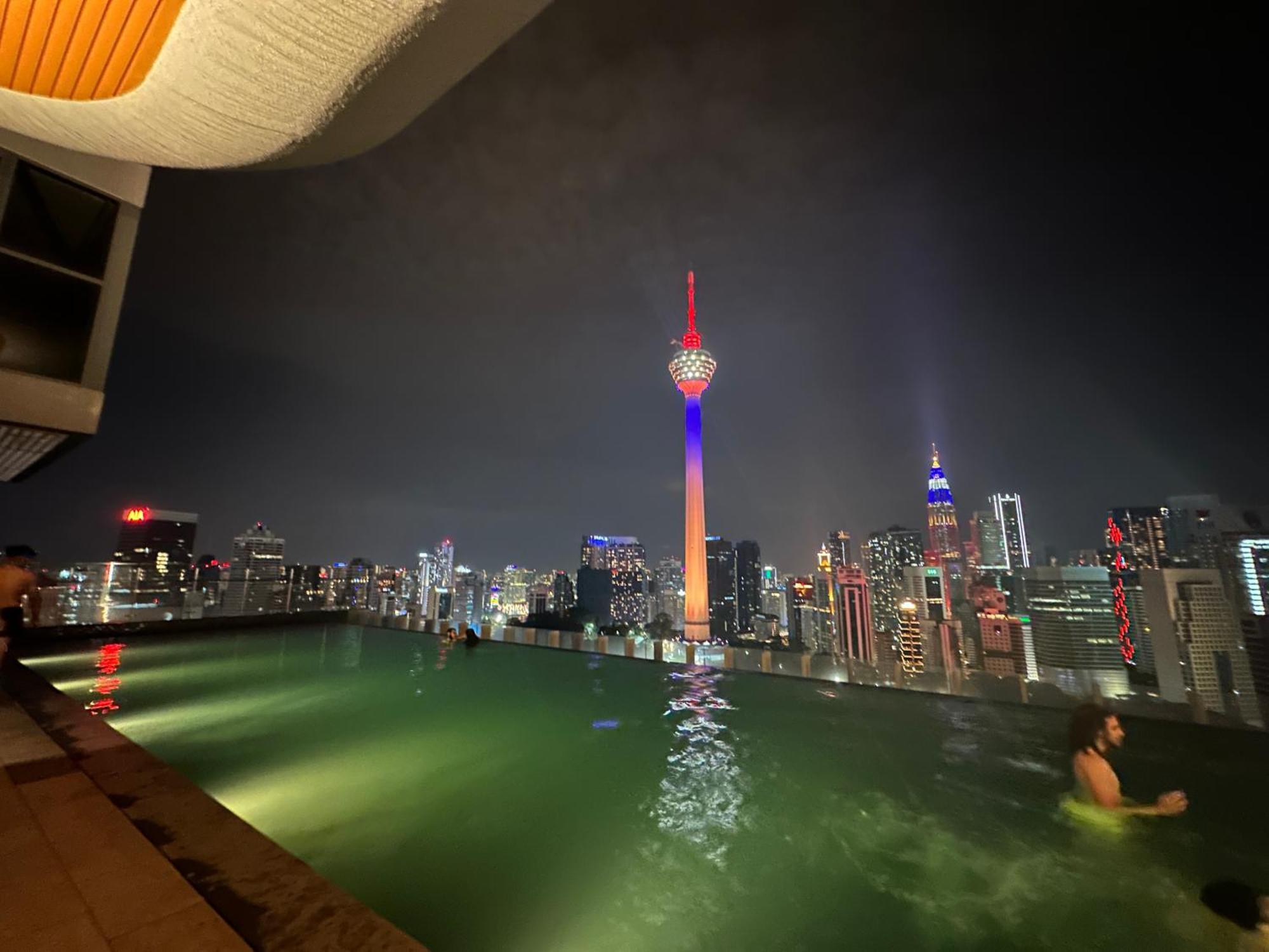 Apartment Ceylonz Klcc By Kl Tower Kuala Lumpur