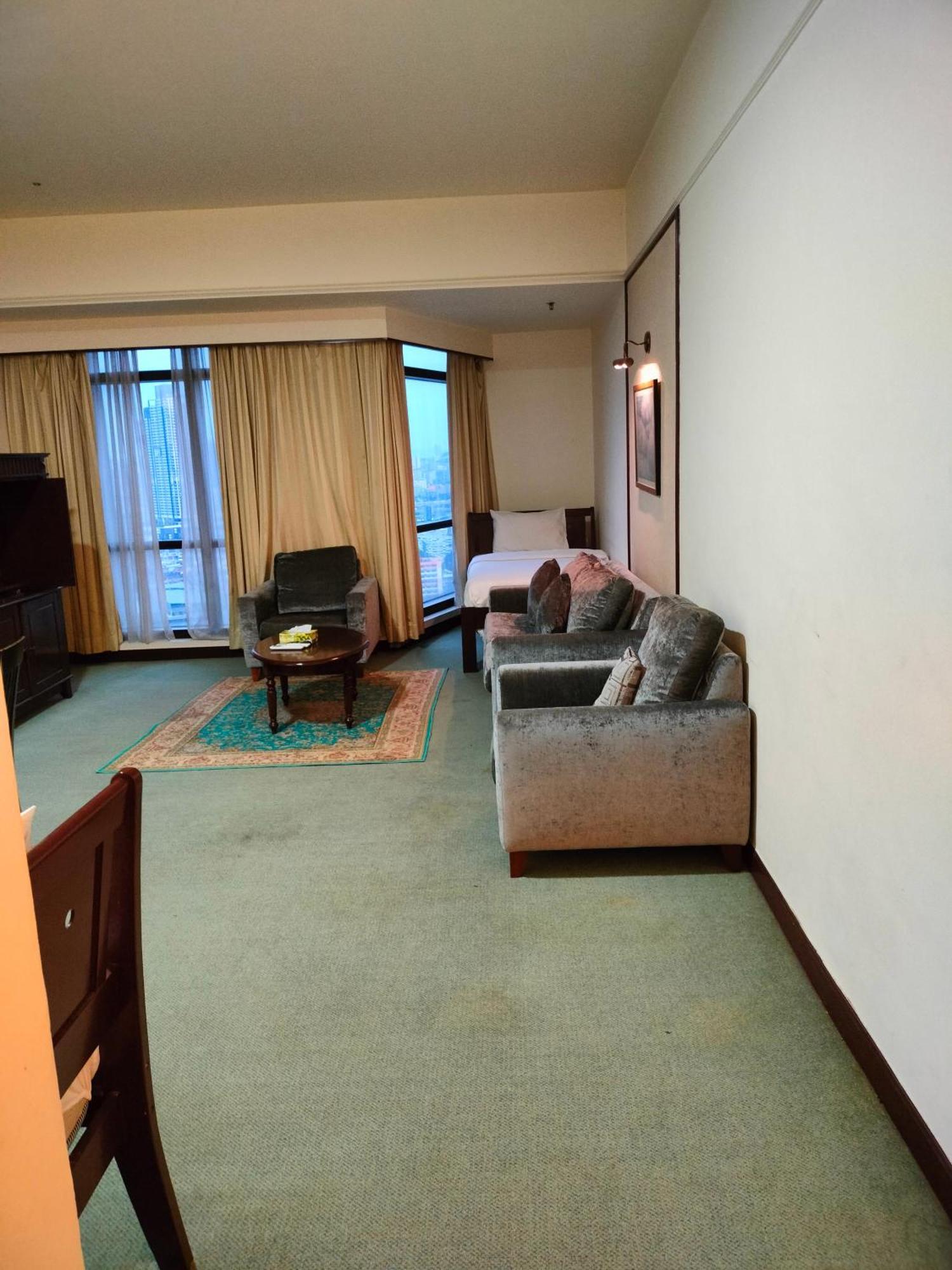 Kl Moonlight At Times Square Apartment *