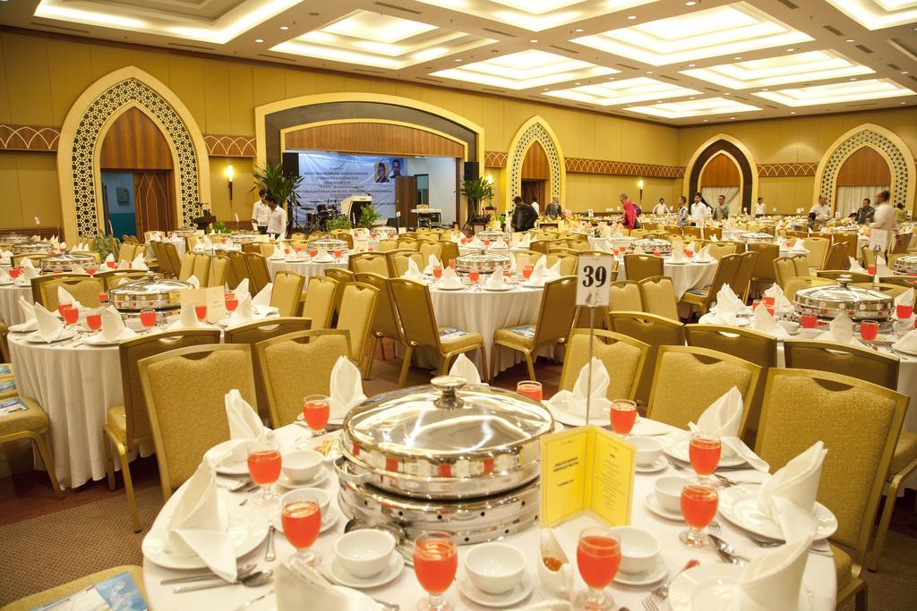 Hotel The Regency Kuala Lumpur