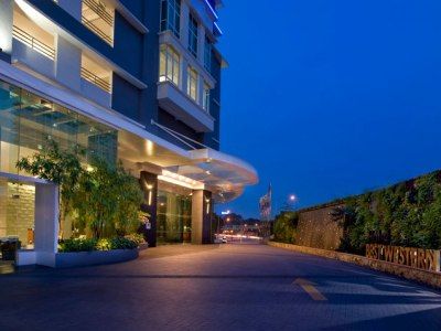 Ramada Plaza Kuala Lumpur Aparthotel 5*