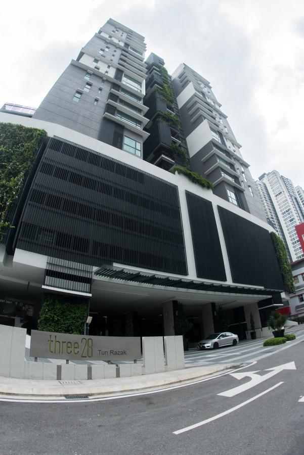 Three28 Tun Razak By Widebed *