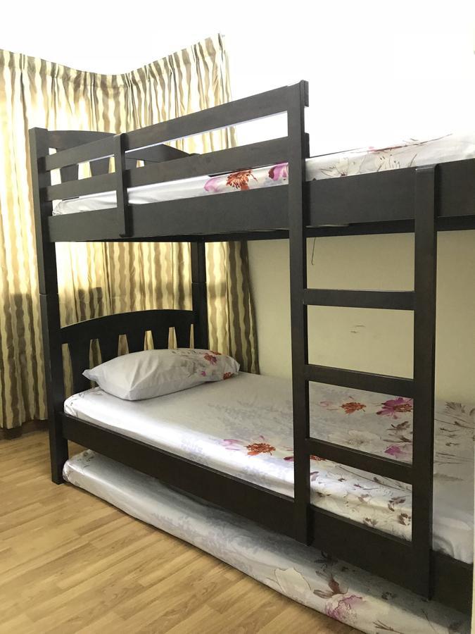 Short In Apartment