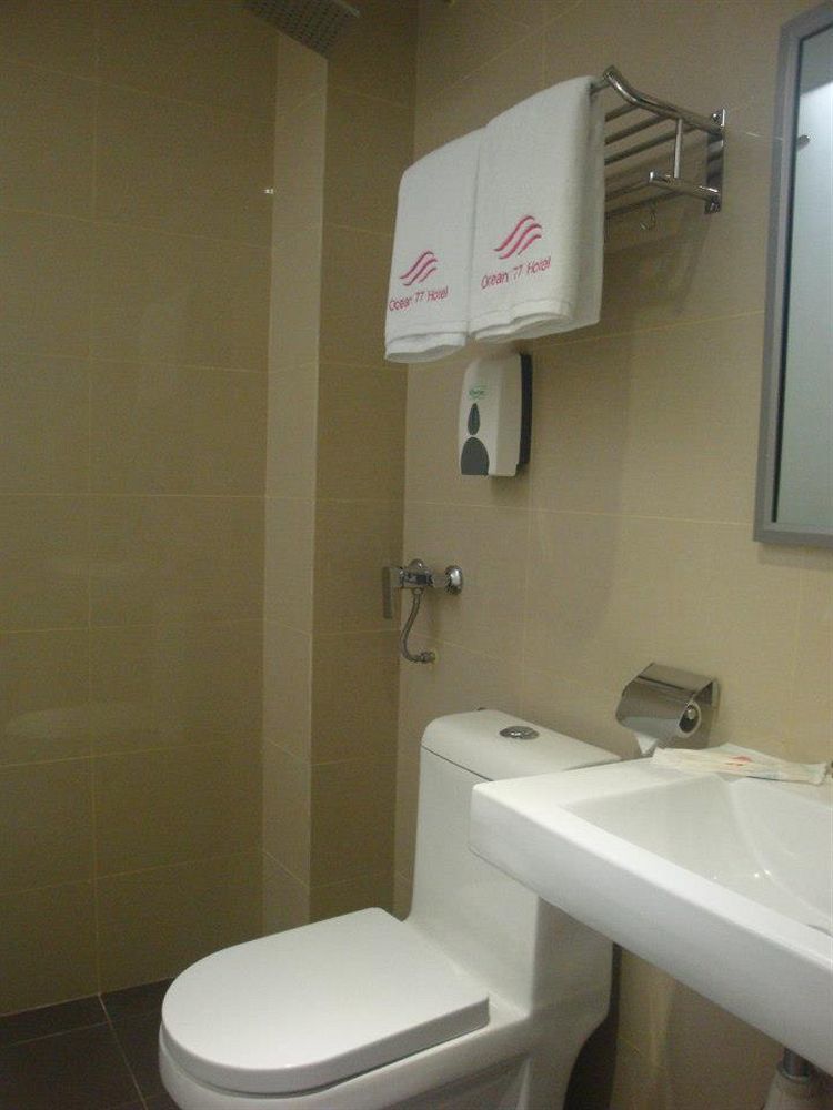 Hotel Oyo 89837 Ocean 77