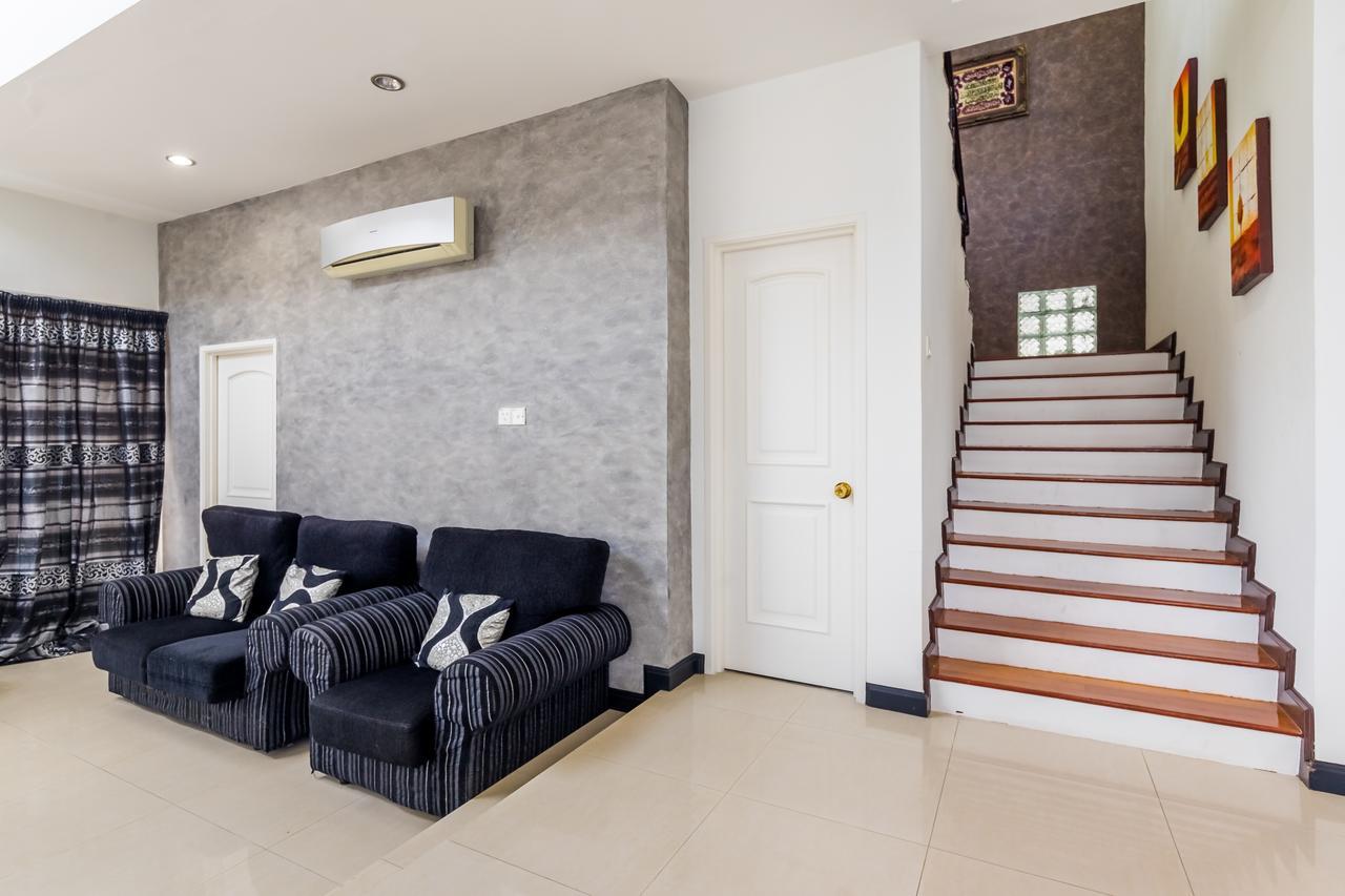 Bukit Bintang Penthouse-seri Bukit Ceylon Serviced