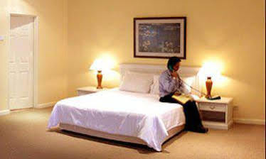 Duta Vista Suites Hotel 3*
