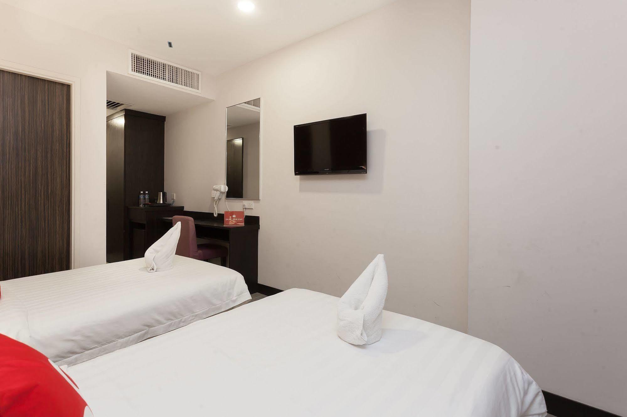 Zen Near Sogo Hotel 3*