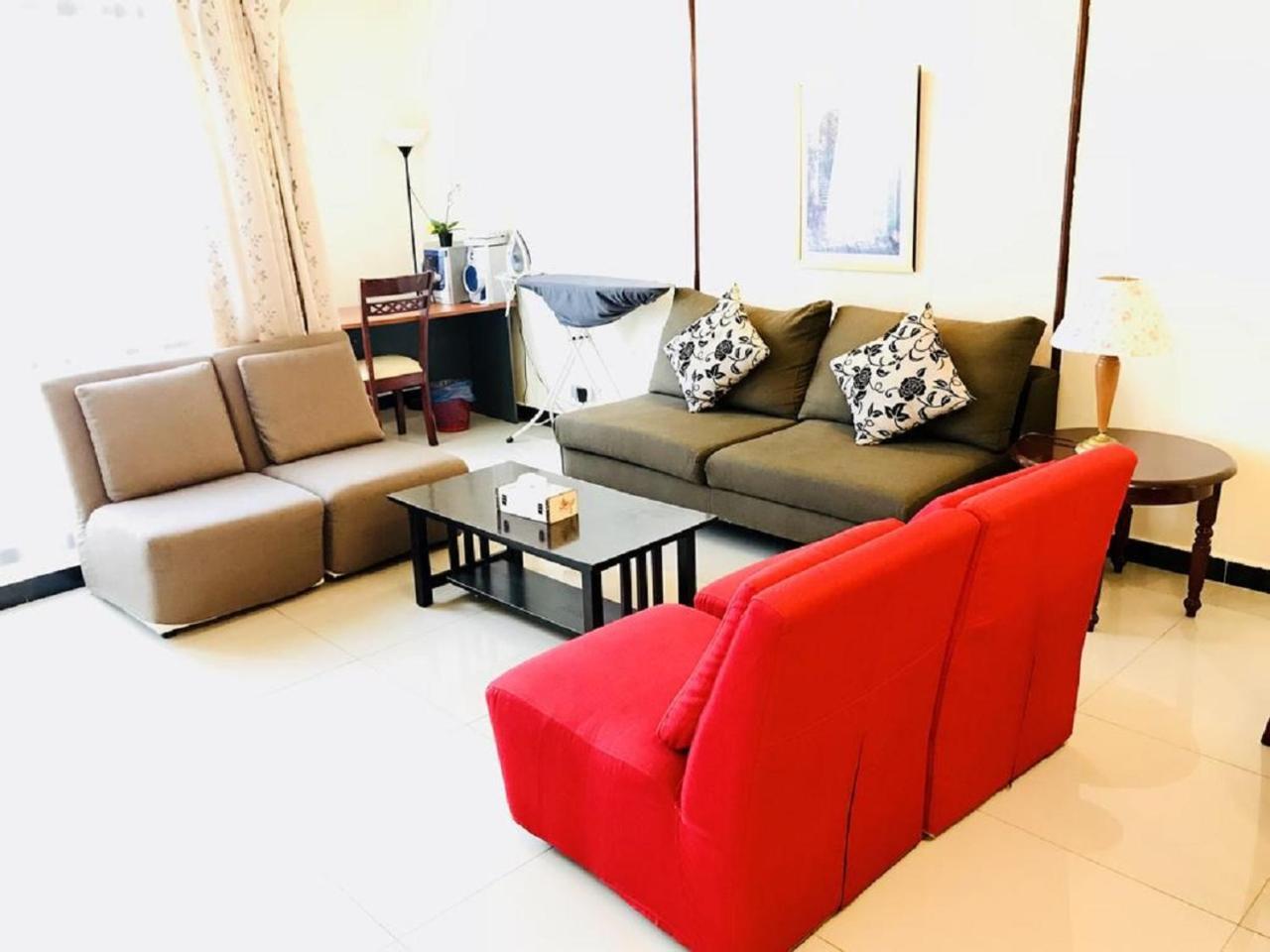 Service Suites@times Square Apartment *