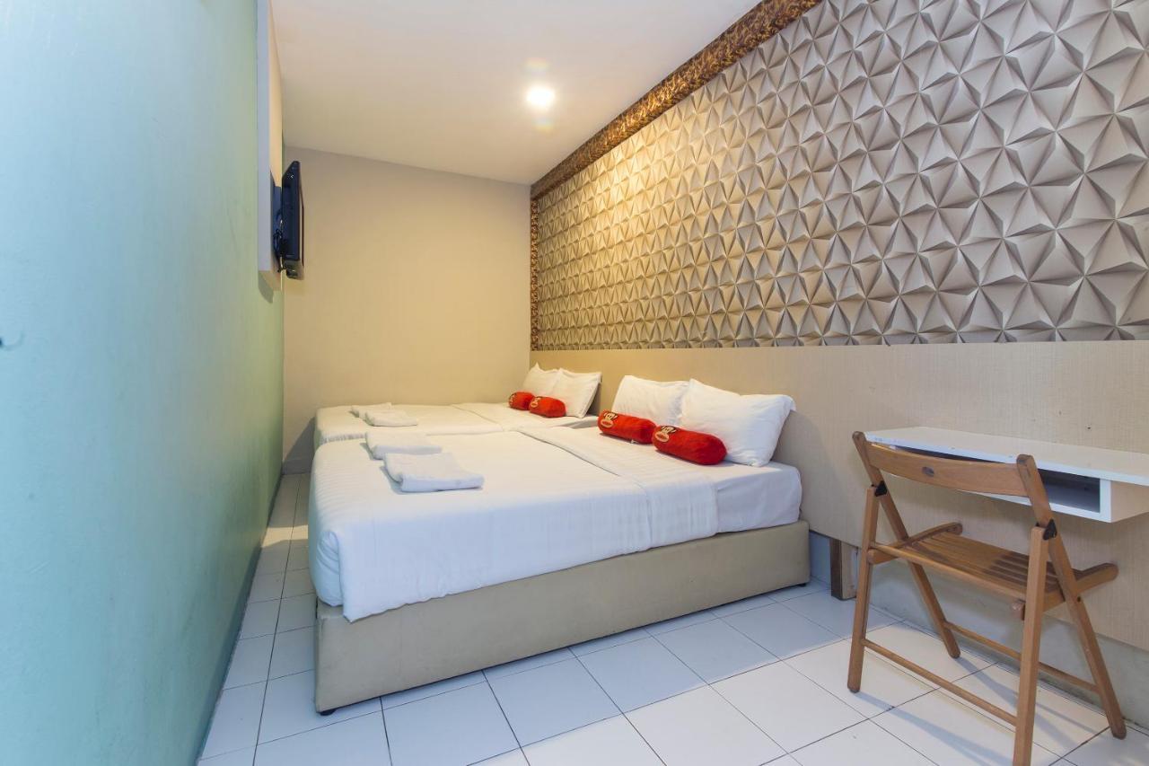 Simms Boutique Hotel