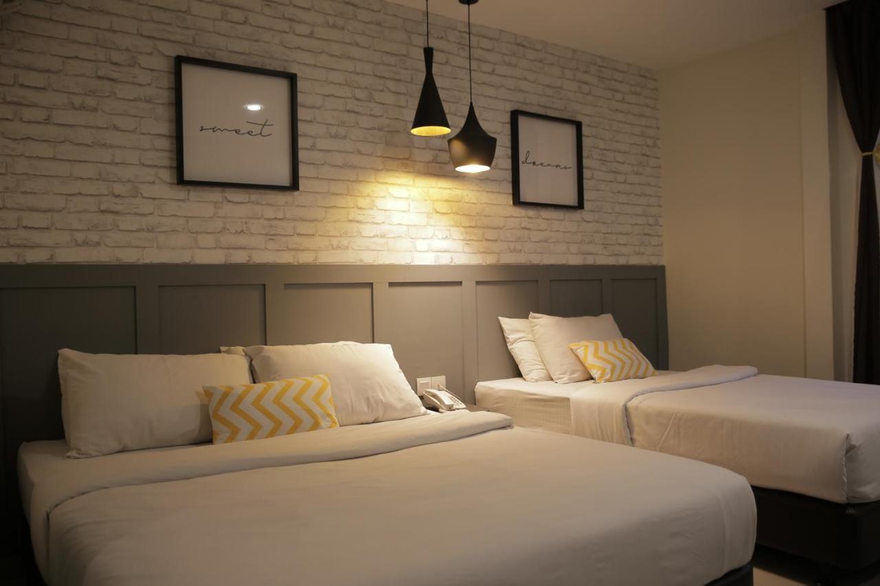 Mars Hotel
