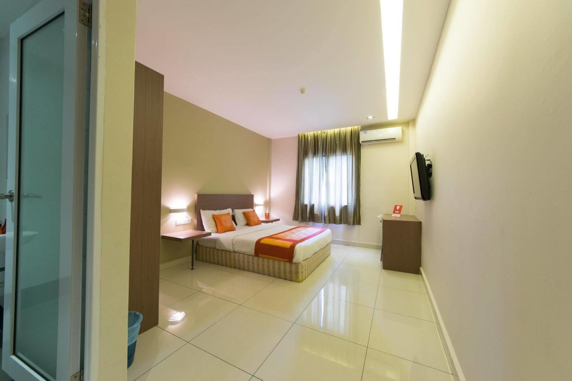 Archeotel 2*