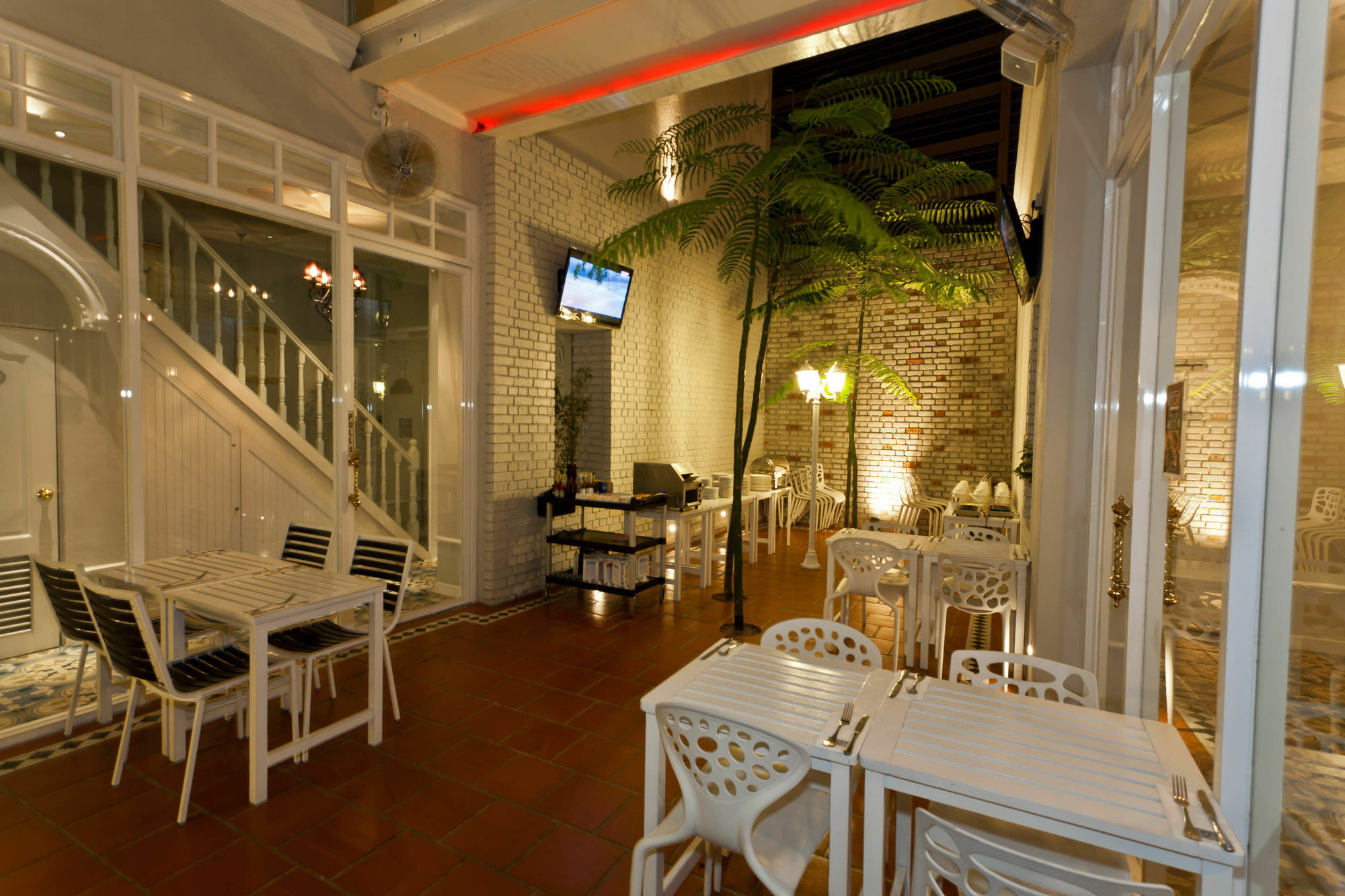 Reggae Mansion Hostel