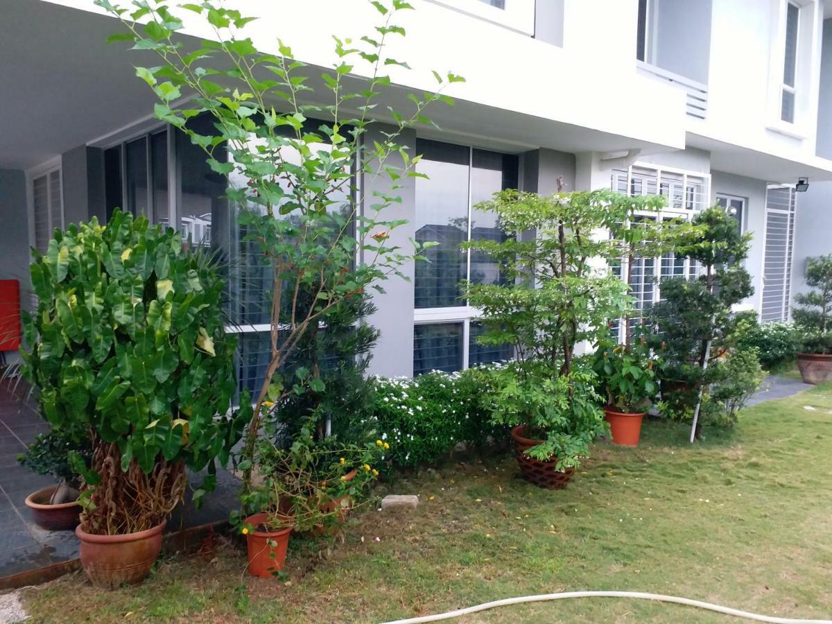 Vvip Homestay Proton City
