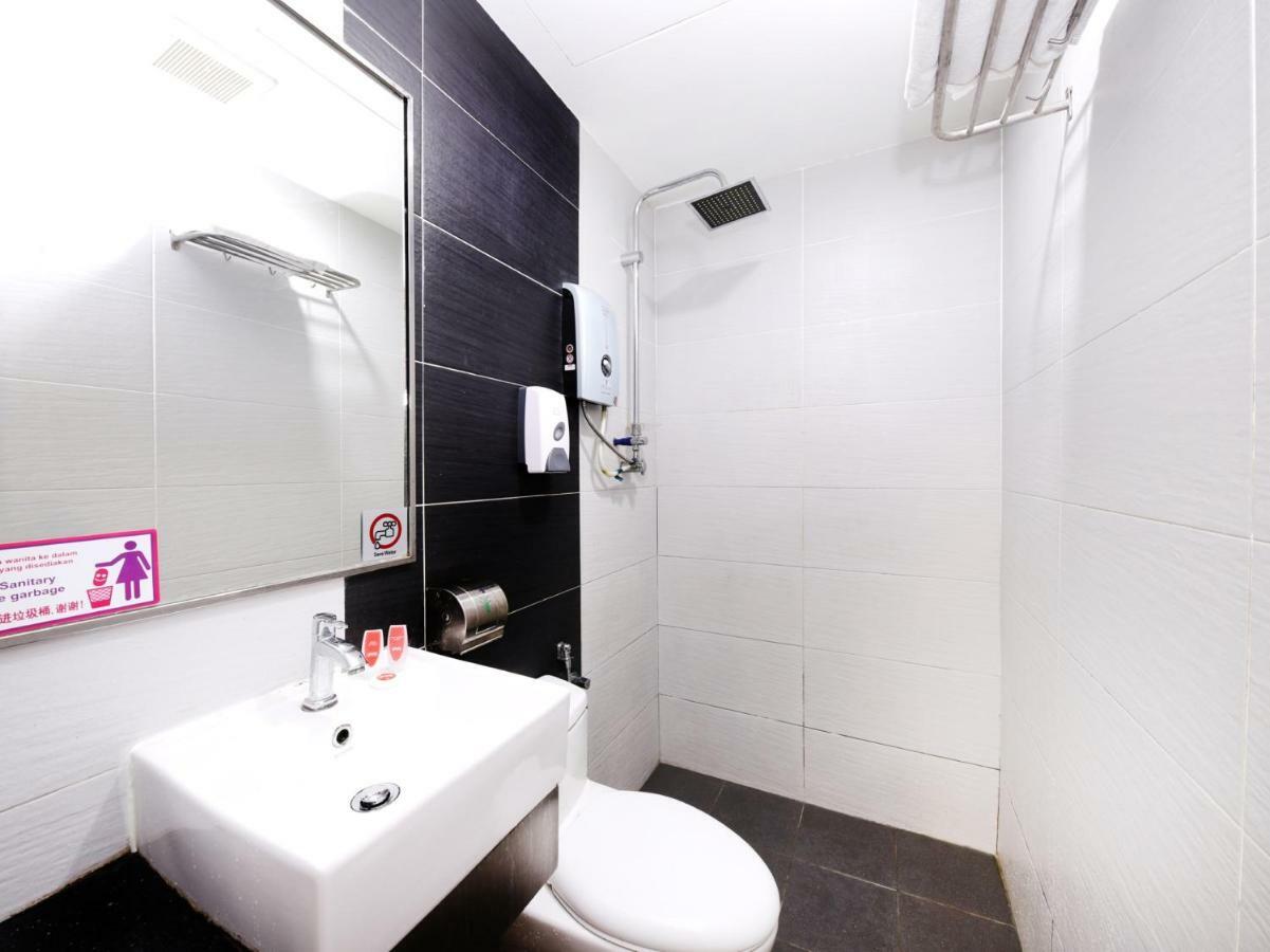 Oyo 700 Fine Hotel Kuala Lumpur